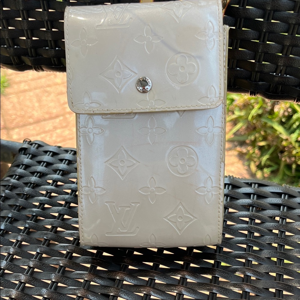 Louis Vuitton Cream Monogram Pouch